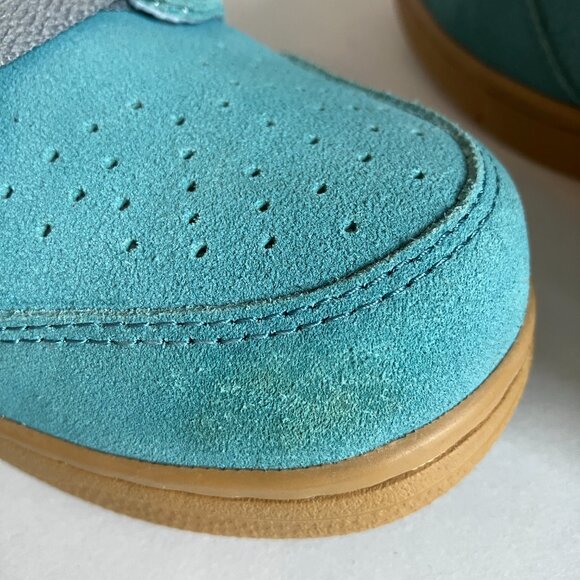 New Men's Lace-Up Sneakers Teal Suede VR1 Size 9. - Picture 7 of 8